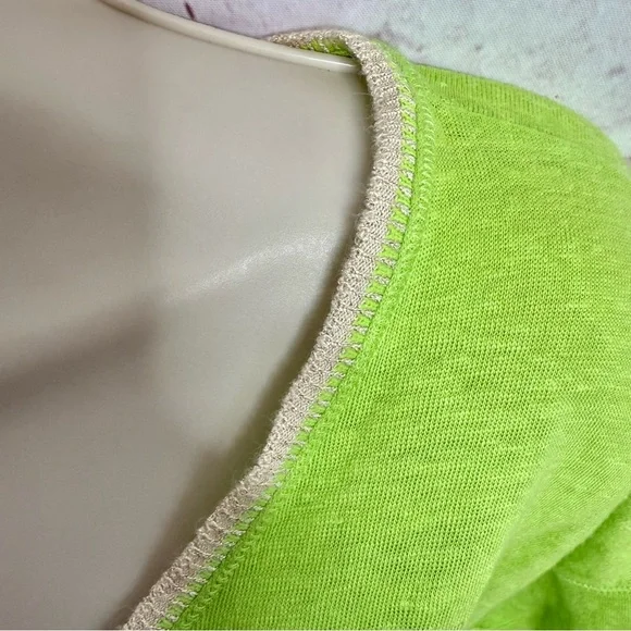 CHICO’S M Runs Large Loose Fit V-Neck Short Sleeve Light Knit Top Chico Size 1 - Picture 10 of 14